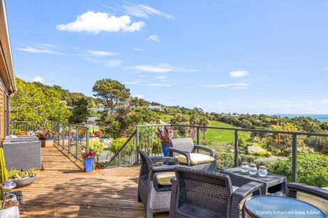 Photo of property in 18 Bay View Road, Cable Bay, 0420