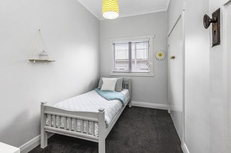 Photo of property in 118 Shackleton Road, Mount Eden, Auckland, 1024