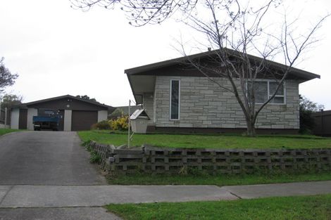 Photo of property in 15 Kaimanawa Street, Kelvin Grove, Palmerston North, 4414