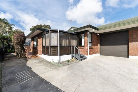 Photo of property in 2/168 Prince Regent Drive, Farm Cove, Auckland, 2012