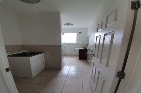 Photo of property in 10 Ballymore Drive, Pinehill, Auckland, 0632