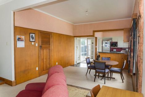 Photo of property in 5 Alexandra Street, Dannevirke, 4930