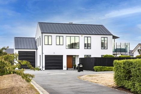 Photo of property in 59 Waterstock Way, Parklands, Christchurch, 8083