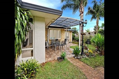 Photo of property in 63 Kingdale Road, Henderson, Auckland, 0610