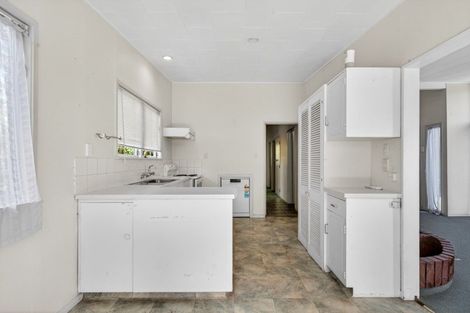 Photo of property in 10 Elliott Street, Taradale, Napier, 4112