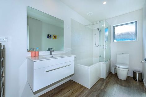 Photo of property in 10 Meyer Crescent, Halswell, Christchurch, 8025