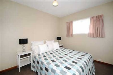 Photo of property in 244 Grahams Road, Bryndwr, Christchurch, 8053