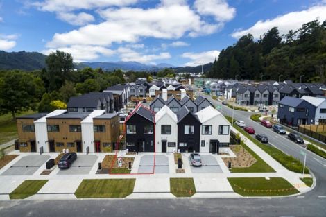 Photo of property in 34 Dahl Drive, Wallaceville, Upper Hutt, 5018