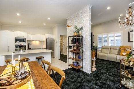 Photo of property in 16 Buller Street, New Plymouth, 4310