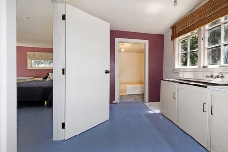 Photo of property in 52 Beach Valley Road, Piha, New Lynn, 0772