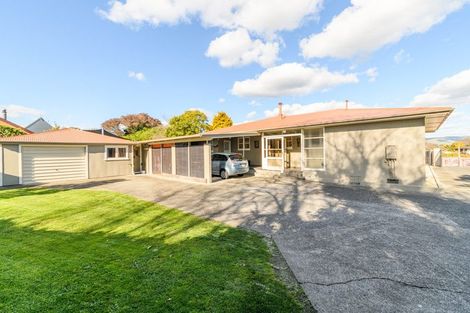 Photo of property in 31 East Street, Terrace End, Palmerston North, 4410