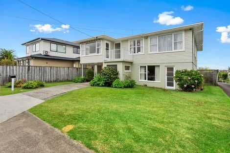 Photo of property in 1/108 Forrest Hill Road, Forrest Hill, Auckland, 0620