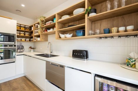 Photo of property in 3/20b Gordon Street, Glen Avon, New Plymouth, 4312