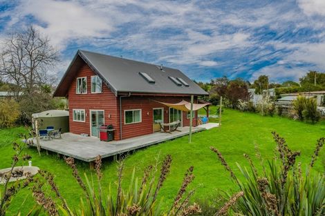 Photo of property in 6 Goddard Road, Tasman, Upper Moutere, 7173