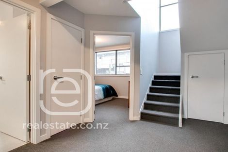 Photo of property in 75 Milton Road, Bluff Hill, Napier, 4110