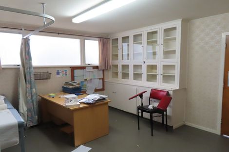 Photo of property in 58 Mclean Street, Woodville, 4920