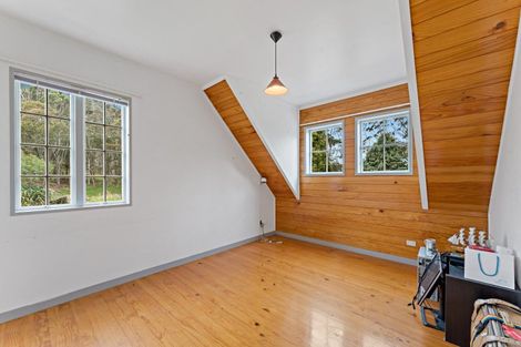 Photo of property in 69 Valley Road, Waimauku, 0881