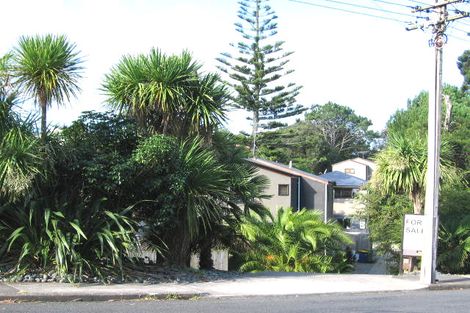 Photo of property in 1/10 Marina Road, Torbay, Auckland, 0630
