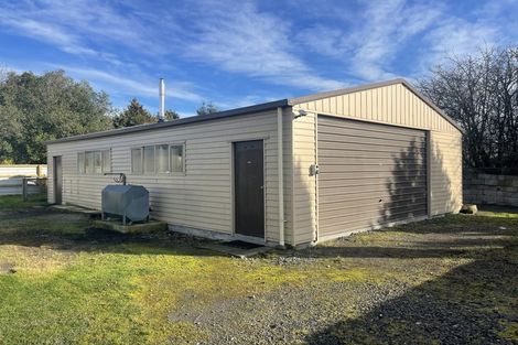 Photo of property in 92 Clyde Street, Balclutha, 9230