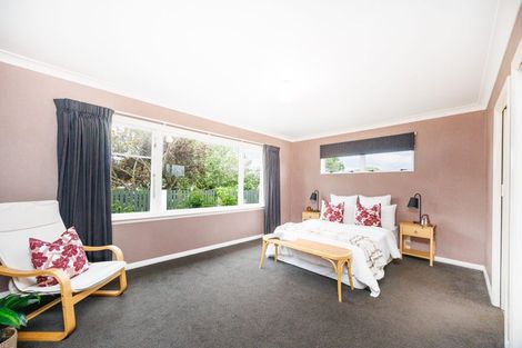 Photo of property in 7 Stirling Crescent, Hokowhitu, Palmerston North, 4410