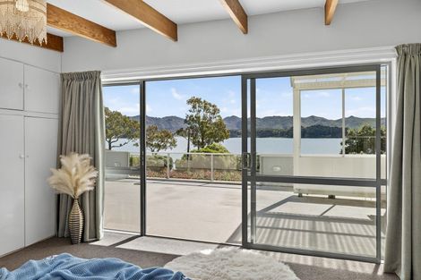 Photo of property in 420 Marine Drive, Charteris Bay, Lyttelton, 8971