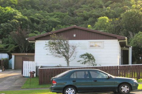 Photo of property in 219 Major Drive, Kelson, Lower Hutt, 5010