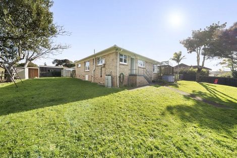 Photo of property in 21 Orams Road, Hillpark, Auckland, 2102