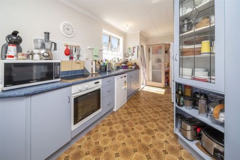 Photo of property in 17 Mclean Street, Hawera, 4610