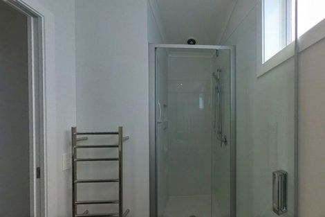 Photo of property in 2 Hauhake Lane, Omokoroa, 3114