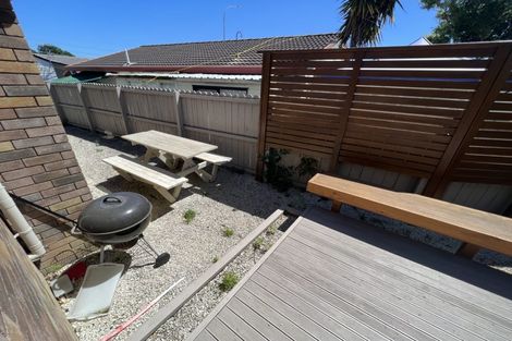 Photo of property in 2/1 Thomas Road, Flat Bush, Auckland, 2019