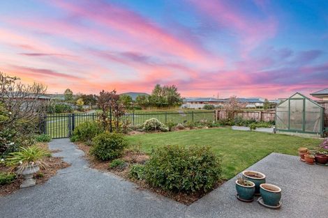 Photo of property in 12 Retallick Way, Amberley, 7410