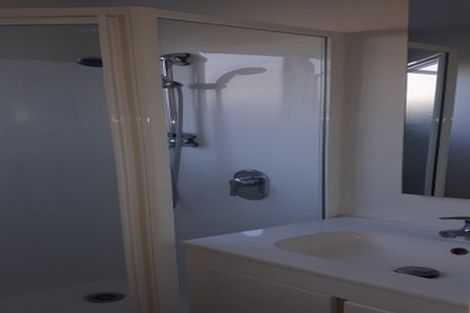 Photo of property in 2/104 Nursery Road, Phillipstown, Christchurch, 8011