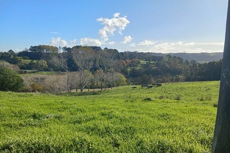 Photo of property in 1812 Kaipara Coast Highway, Kaukapakapa, 0984