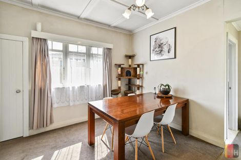 Photo of property in 8 Wautaiti Drive, Riverhead, 0820