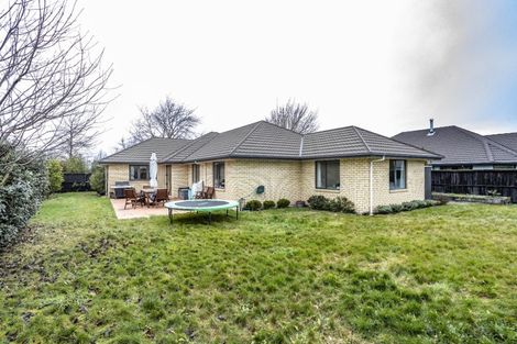 Photo of property in 27 Oakwood Drive, Rangiora, 7400