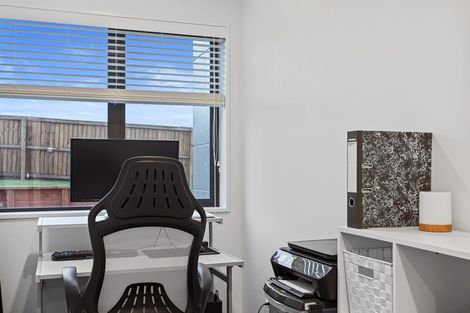 Photo of property in 34 Hawkshead Way, Westmorland, Christchurch, 8025