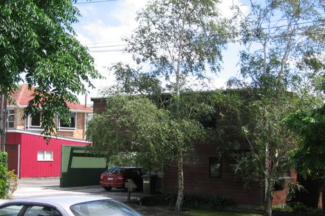 Photo of property in 2b Cradock Street, Avondale, Auckland, 1026