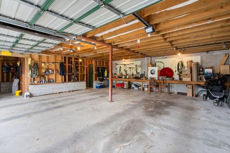 Photo of property in 101 Main Road, Clinton, 9534