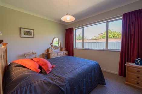 Photo of property in 20 Lawson Burrows Crescent, Te Anau, 9600