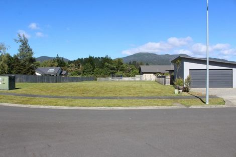 Photo of property in 28 Ngahana Place, Turangi, 3334