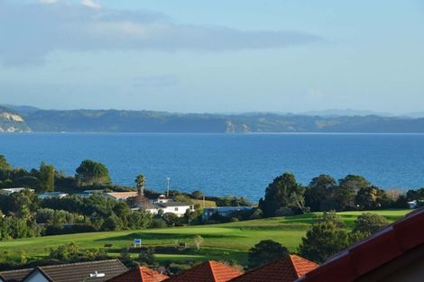 Photo of property in 8 Alverna View, Gulf Harbour, Whangaparaoa, 0930