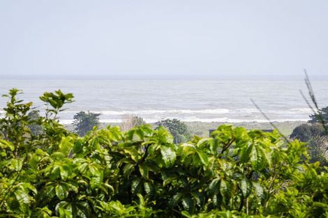 Photo of property in 37 Takutai Terrace, Ruatapu, 7883