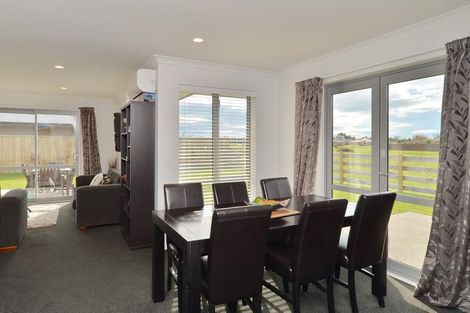 Photo of property in 4 Sequoia Way, Rangiora, 7400