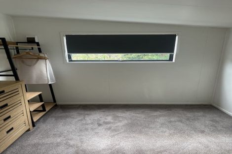 Photo of property in 8 Glendawn Place, Bayview, Auckland, 0629