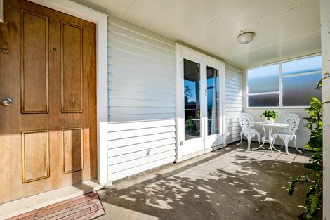 Photo of property in 37 Reid Avenue, Hawera, 4610