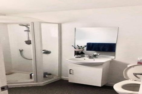 Photo of property in 296 Karori Road, Karori, Wellington, 6012