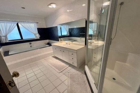 Photo of property in 44 Gracechurch Drive, Flat Bush, Auckland, 2016