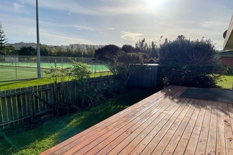 Photo of property in 2/218 Centreway Road, Orewa, 0931