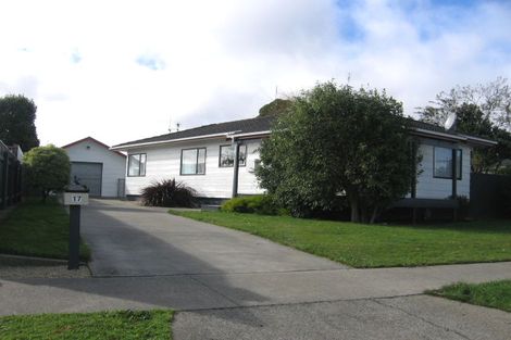 Photo of property in 17 Willowstream Grove, Cloverlea, Palmerston North, 4412
