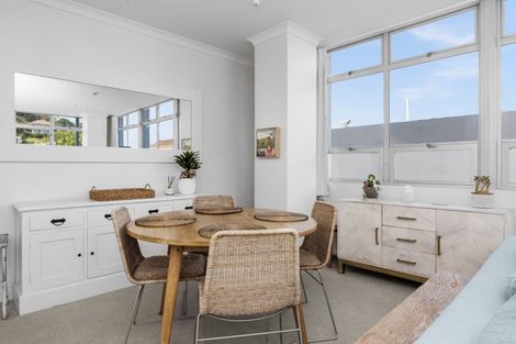 Photo of property in Mclean Towers, 2h/3 Shakespeare Road, Napier South, Napier, 4110